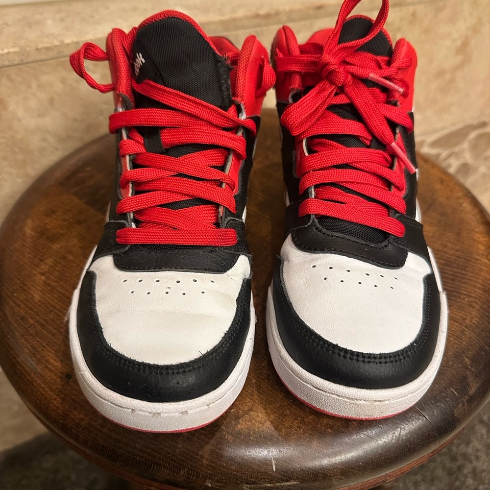 Reebok basketball shoes youth 5